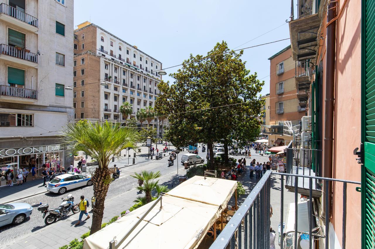 Palazzo Della Porta Bed & Breakfast Naples Exterior photo